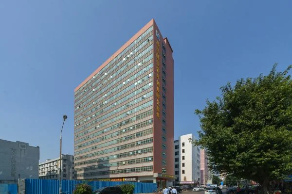 华丰新安青年创业孵化基地 - 深圳宝安区写字楼出租