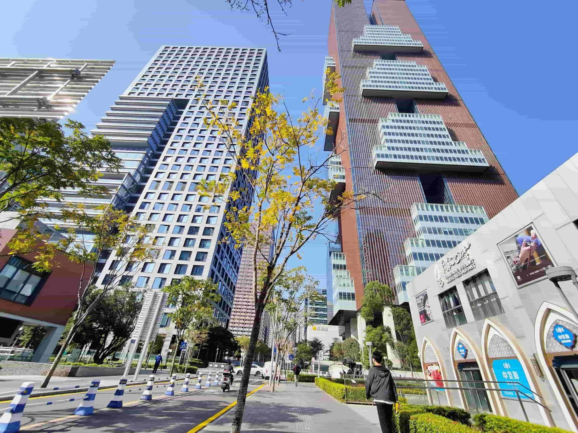 南山云科技大厦直租中心 - 深圳南山区写字楼出租 · 资料图