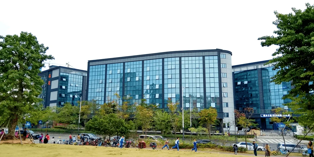 深圳【在茂产业园】直租中心 - 深圳办公选址资讯配图