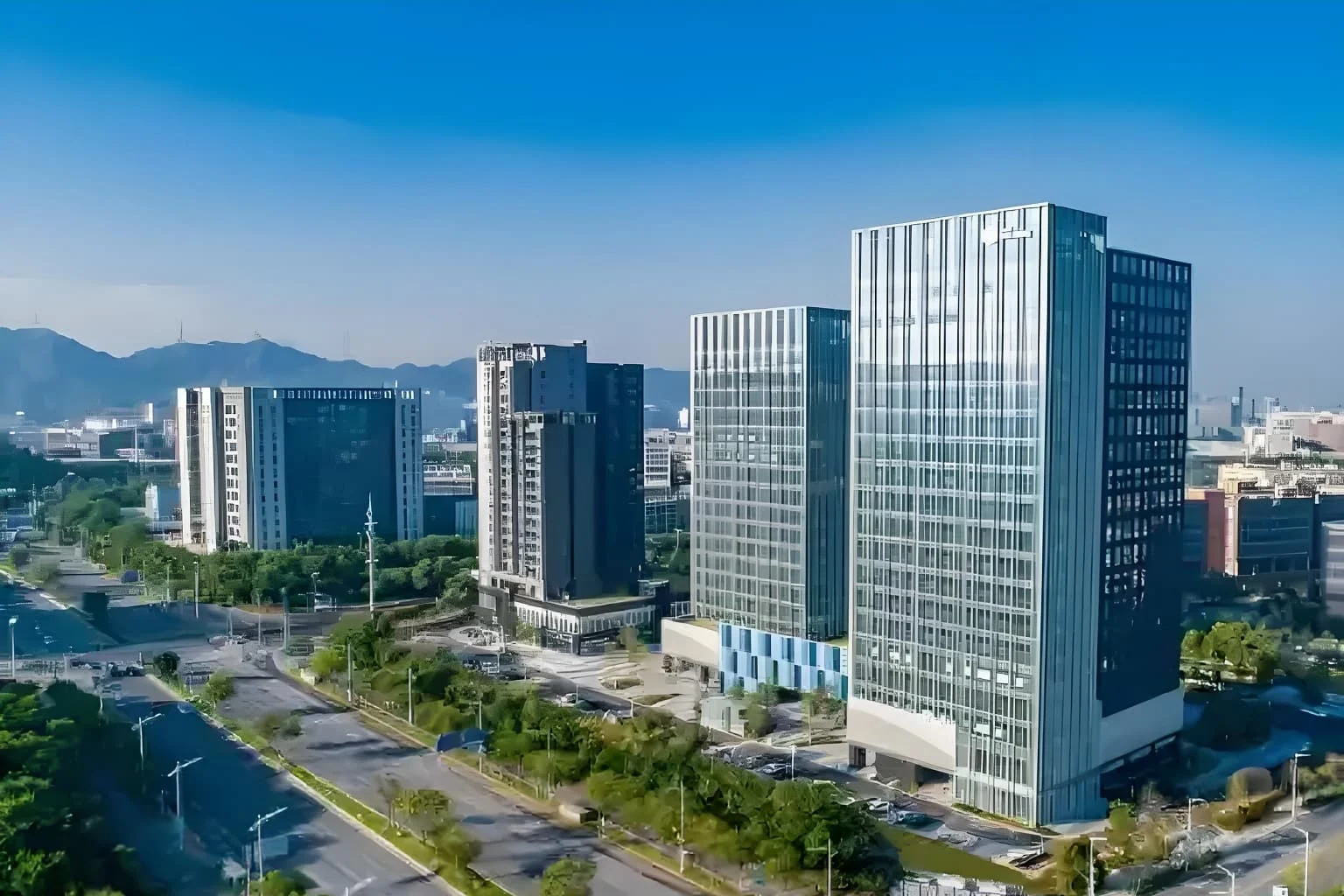 招商局智慧城直租中心 - 深圳光明区写字楼出租 · 资料图