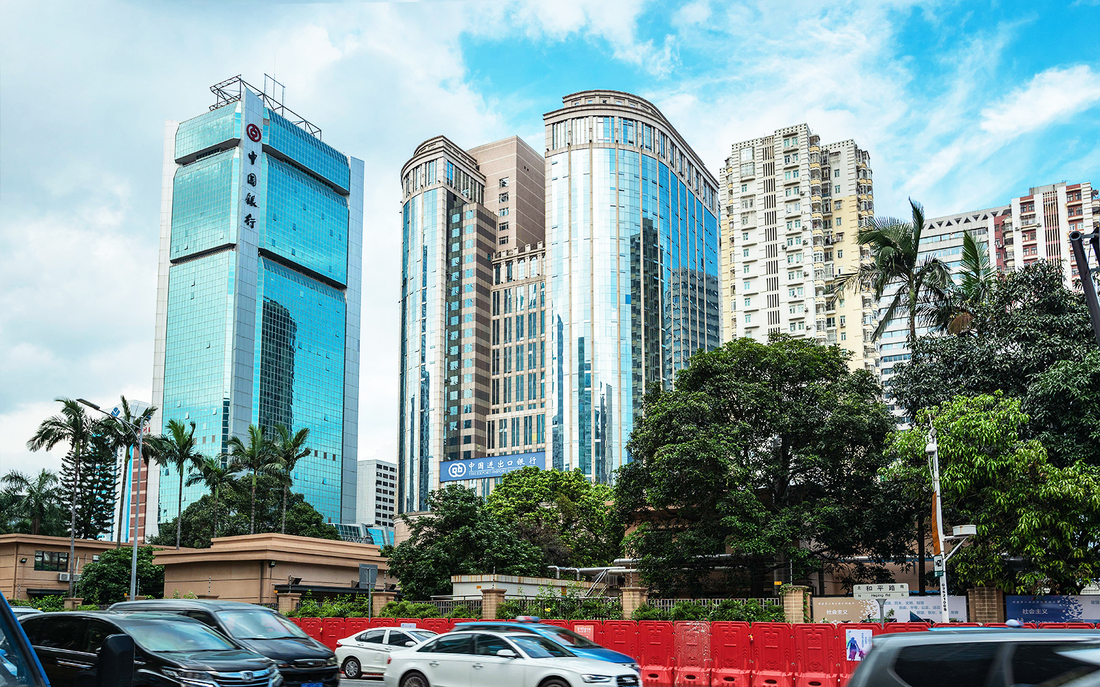 南方证券大厦 - 深圳罗湖区写字楼出租 · 实景图 1