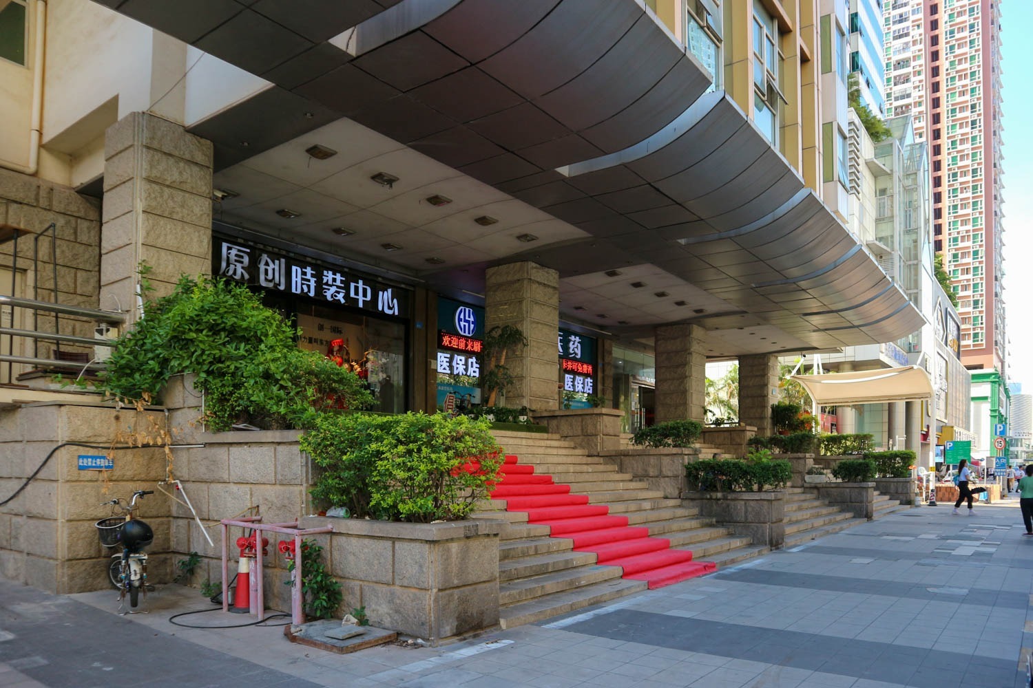 鸿隆大厦 - 深圳南山区写字楼出租 · 资料图 4 鸿隆大厦 楼盘图片