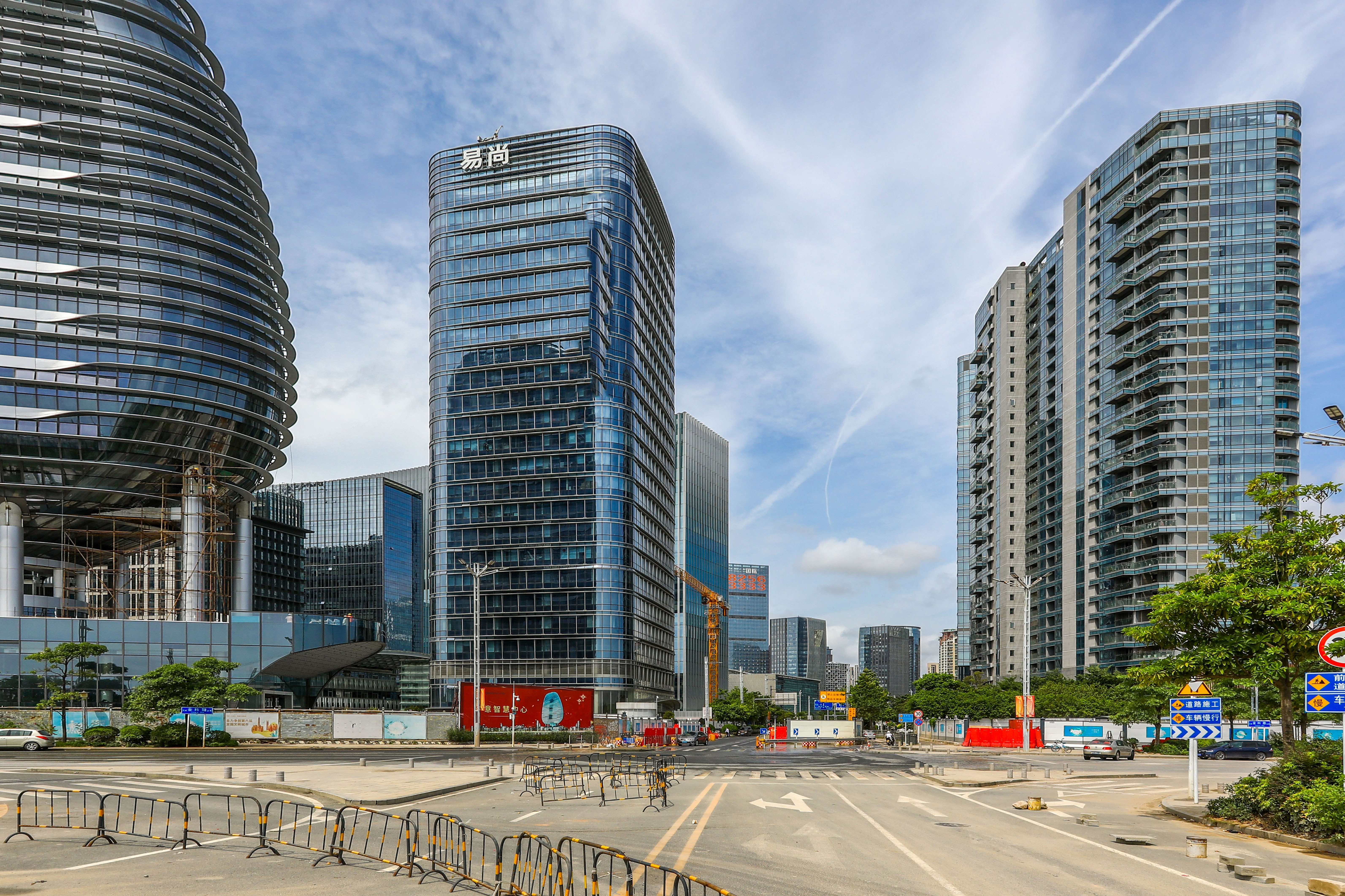 易尚中心 - 深圳宝安区写字楼出租 · 实景图 1