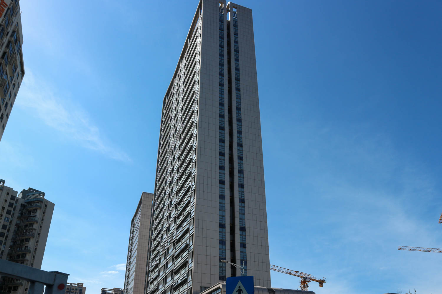 广兴源蓝湾海岸大厦 - 深圳宝安区写字楼出租 · 资料图 2 广兴源蓝湾海岸大厦 楼盘图片