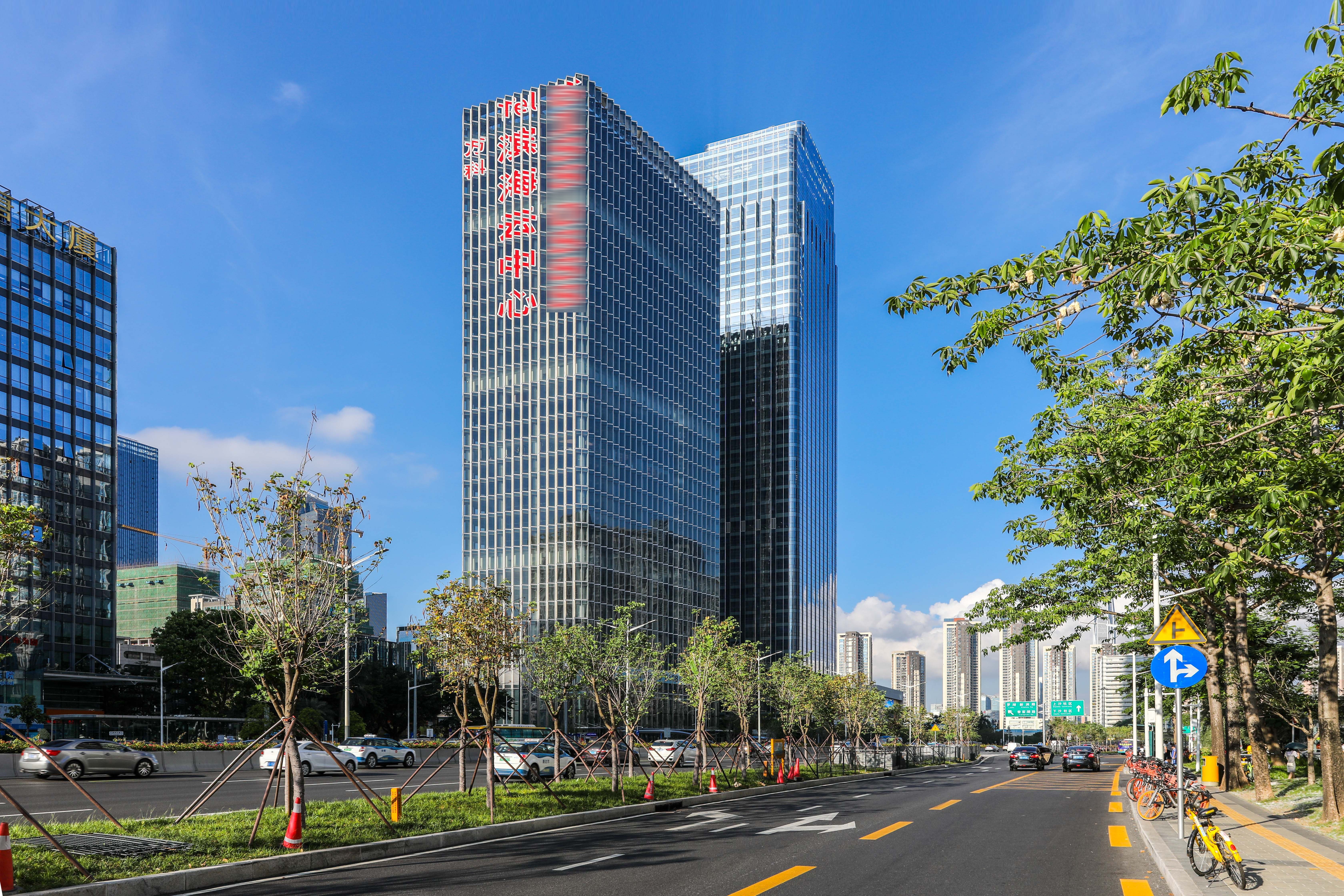 滨海云中心 - 深圳福田区写字楼出租 · 实景图 1