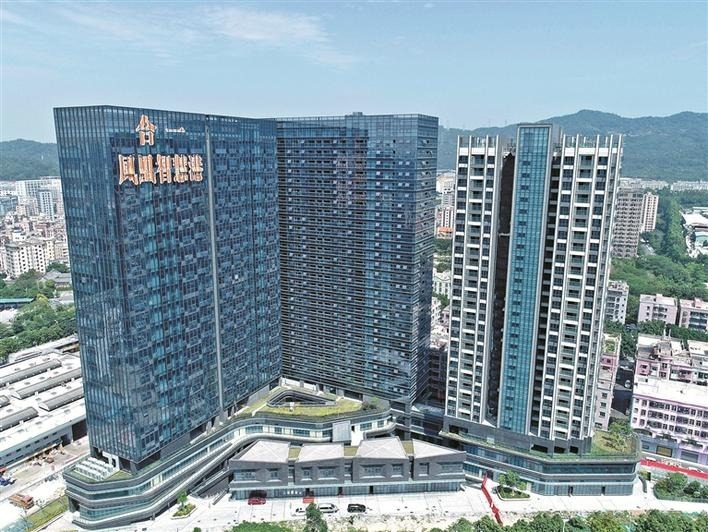 合一凤凰智慧港 - 深圳宝安区写字楼出租 · 实景图 1