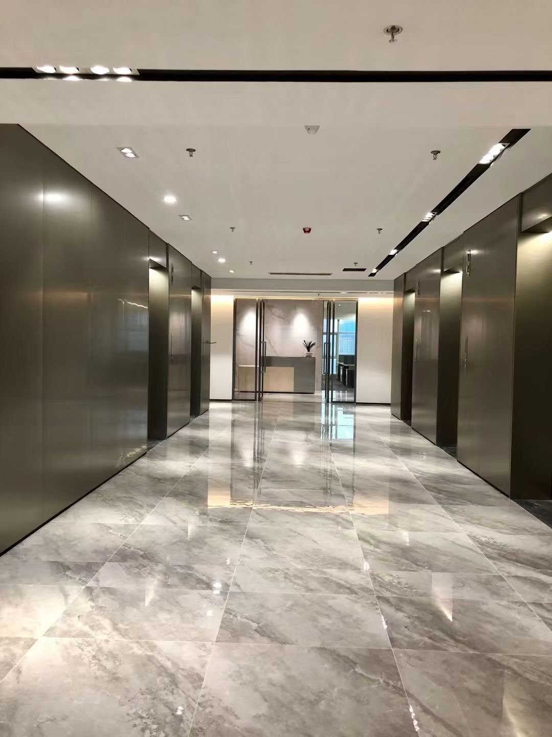 捷顺科技中心 - 深圳龙华区写字楼出租 · 资料图 2 捷顺科技中心 楼盘图片