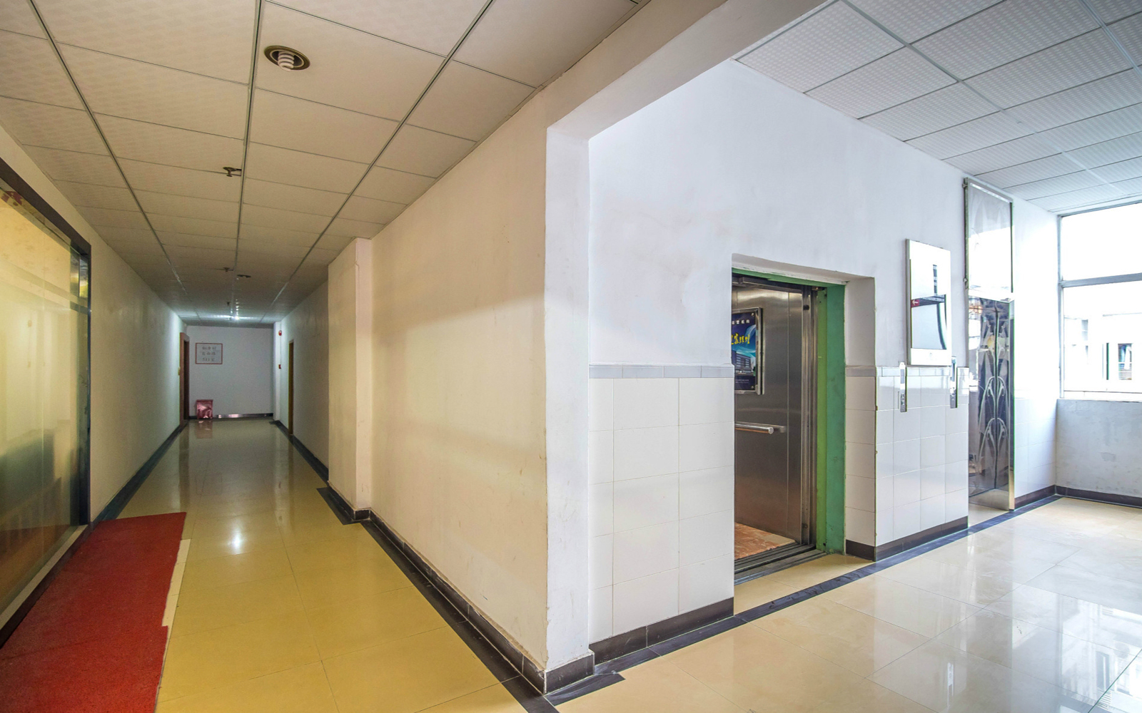 东方建富大厦 - 深圳宝安区写字楼出租 · 资料图 4 东方建富大厦 楼盘图片