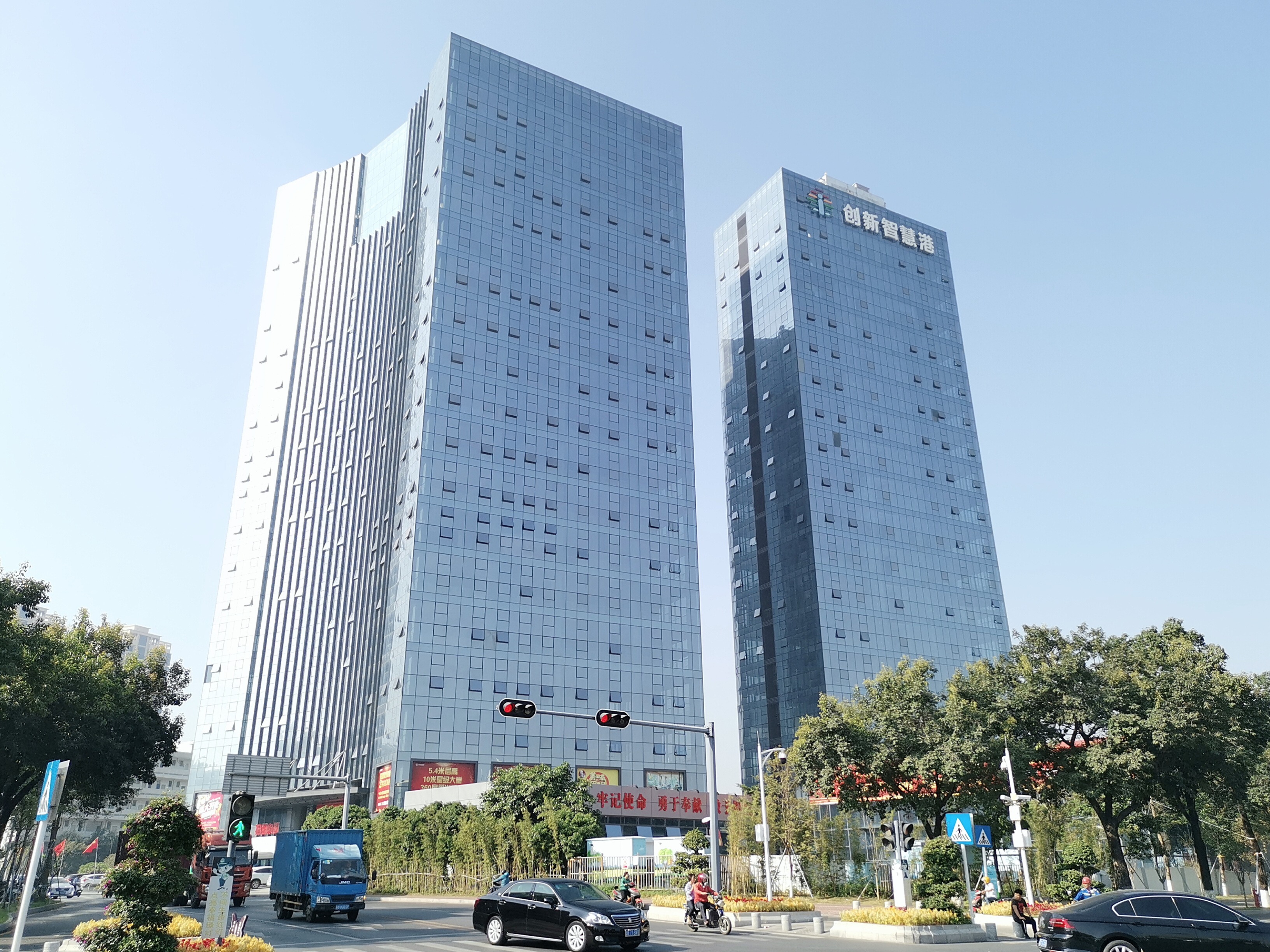 创新智慧港产业园 - 深圳宝安区写字楼出租 · 实景图 1