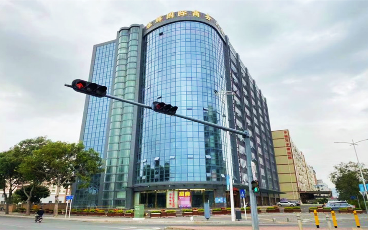 泳辉国际商务大厦 - 深圳宝安区写字楼出租 · 实景图 1