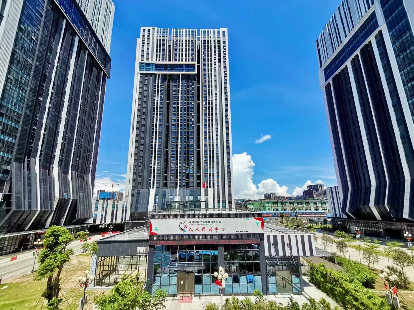 锦胜财富广场 - 深圳宝安区写字楼出租 · 实景图 1