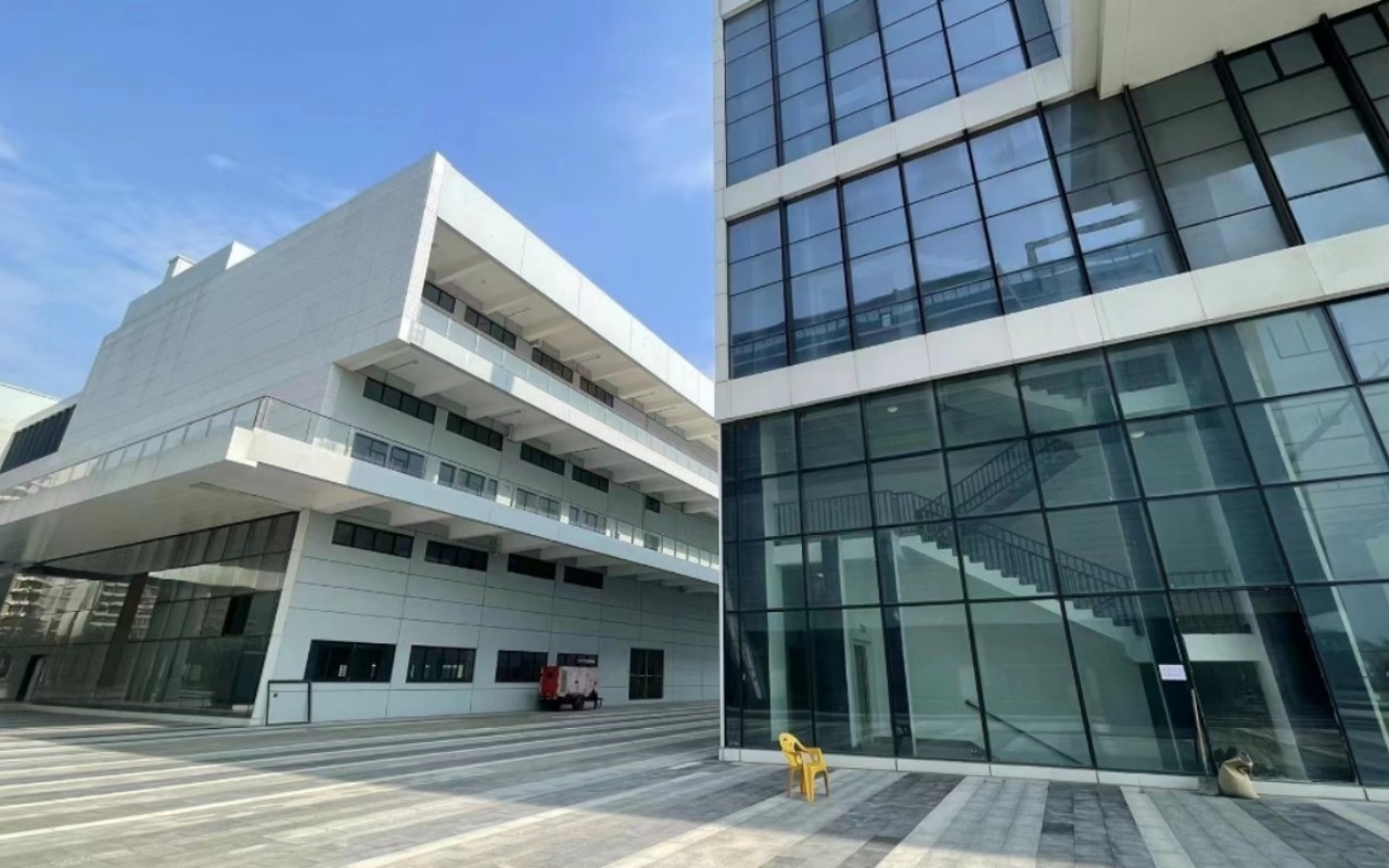 大铲湾蓝色未来科技园 - 深圳宝安区写字楼出租 · 资料图 4 大铲湾蓝色未来科技园 楼盘图片