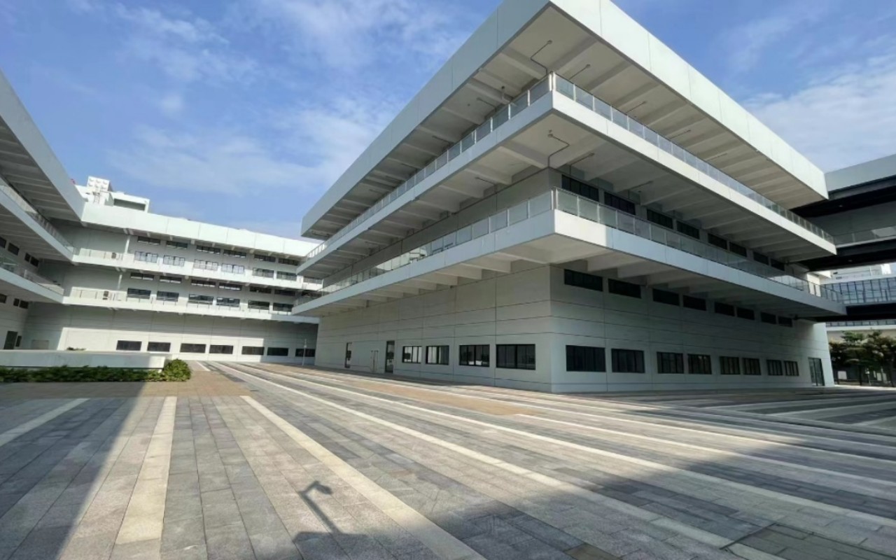大铲湾蓝色未来科技园 - 深圳宝安区写字楼出租 · 资料图 6 大铲湾蓝色未来科技园 楼盘图片