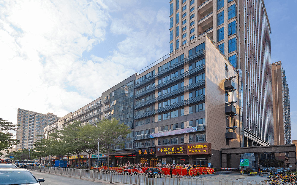 旭生文化中心 - 深圳宝安区写字楼出租 · 实景图 1