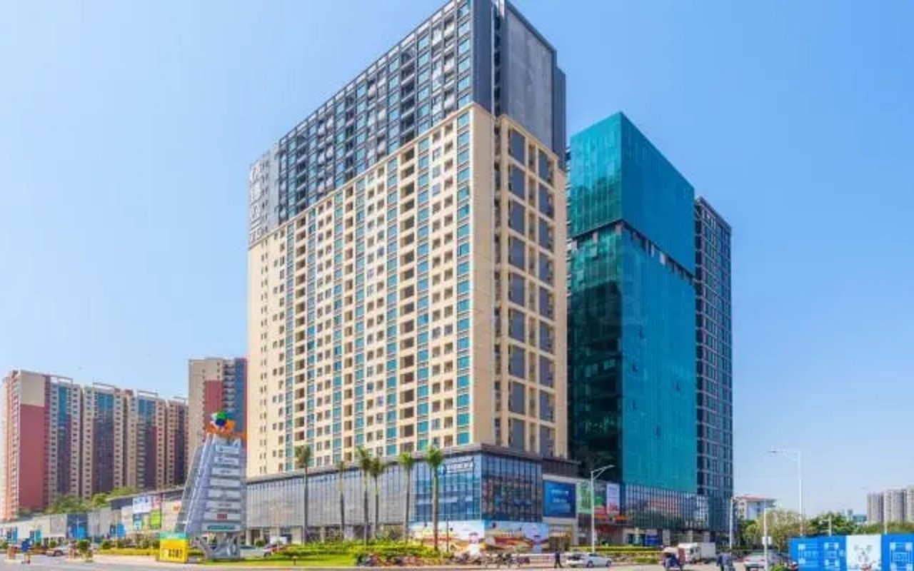 怀德商务大厦 - 深圳宝安区写字楼出租 · 实景图 1