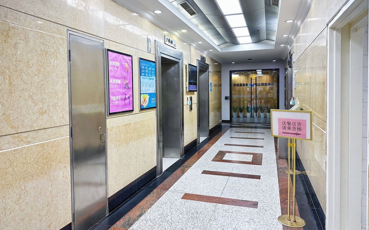 蔡屋围发展大厦 - 深圳罗湖区写字楼出租 · 资料图 6 蔡屋围发展大厦 楼盘图片