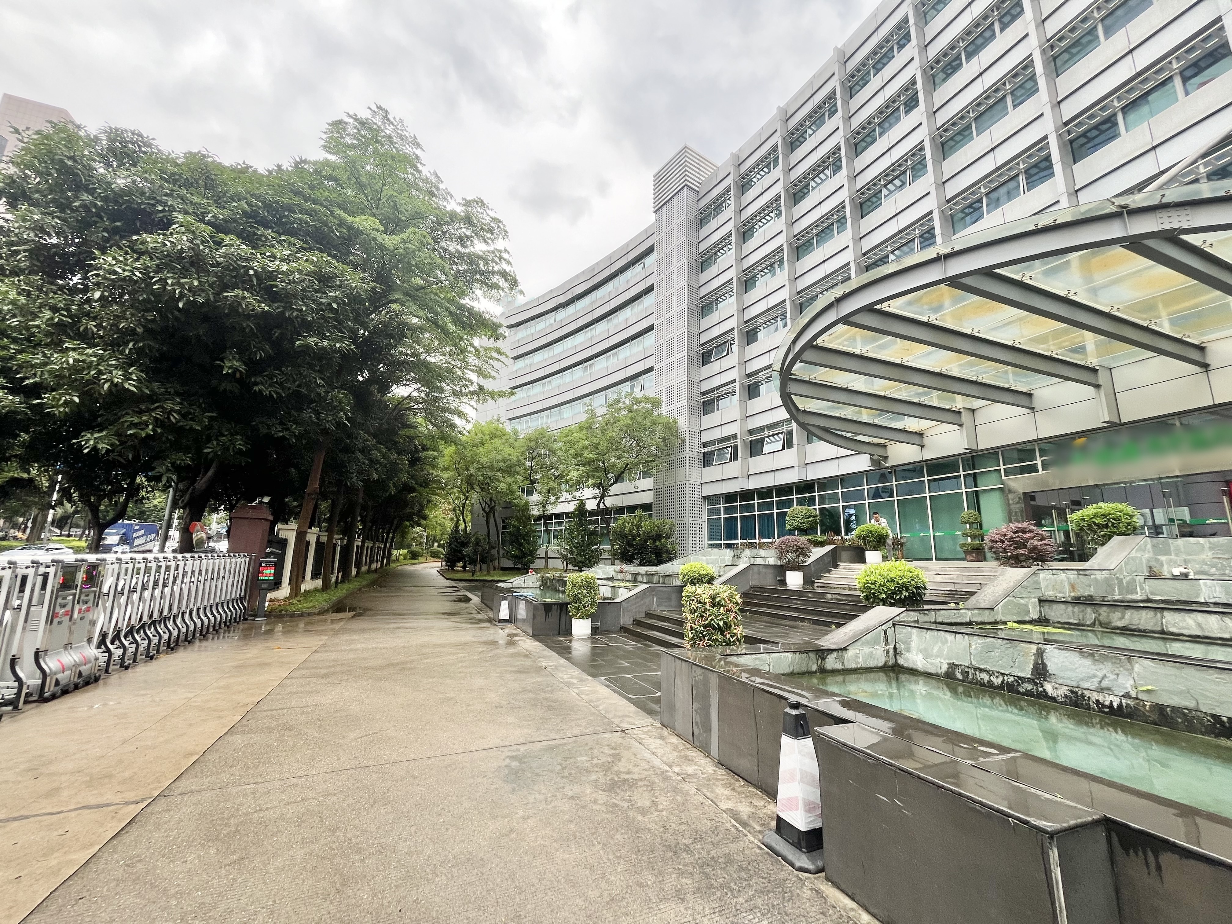 奥萨医药产业园 - 深圳南山区写字楼出租 · 资料图 4 奥萨医药产业园 楼盘图片