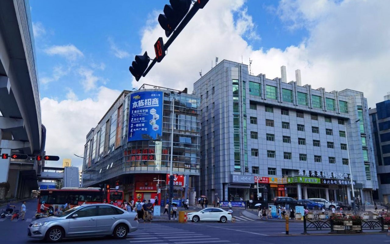 龙胜一号 - 深圳龙华区写字楼出租 · 实景图 1