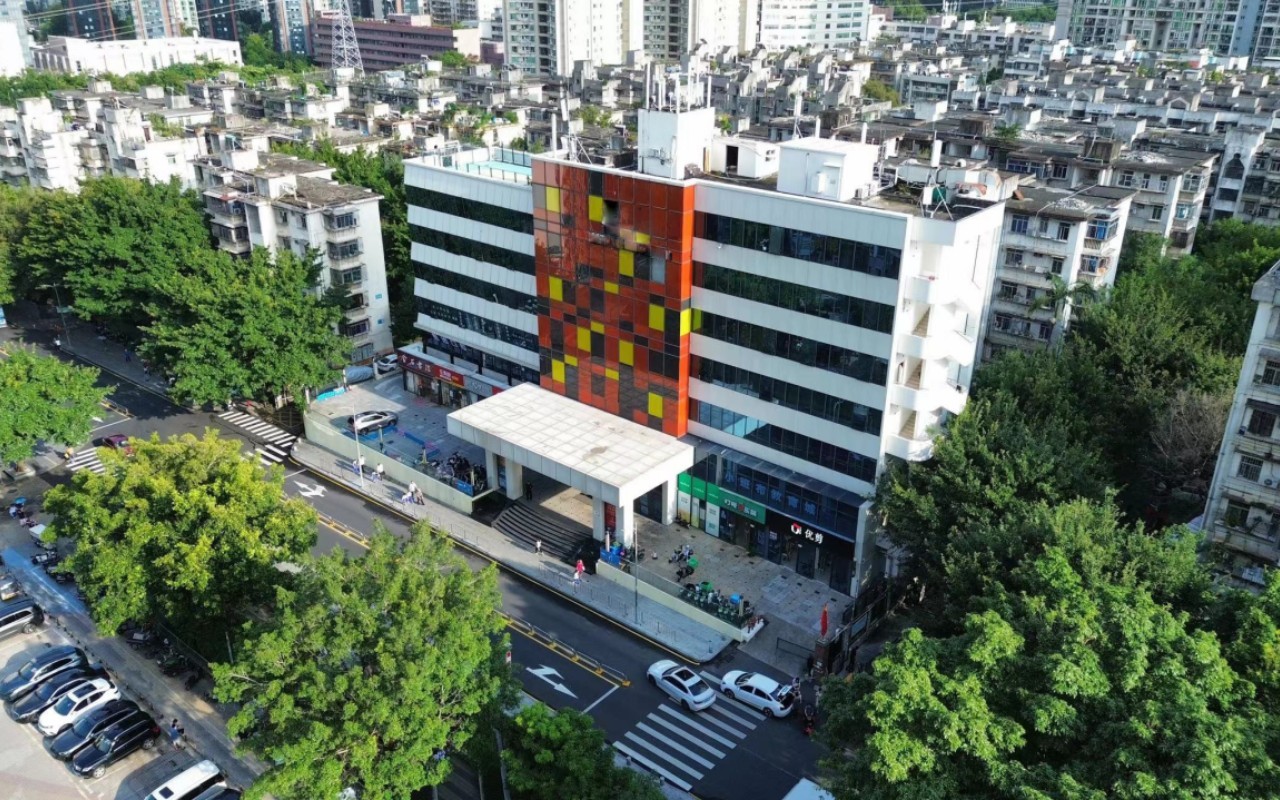 敏乐思教育城 - 深圳福田区写字楼出租 · 实景图 1