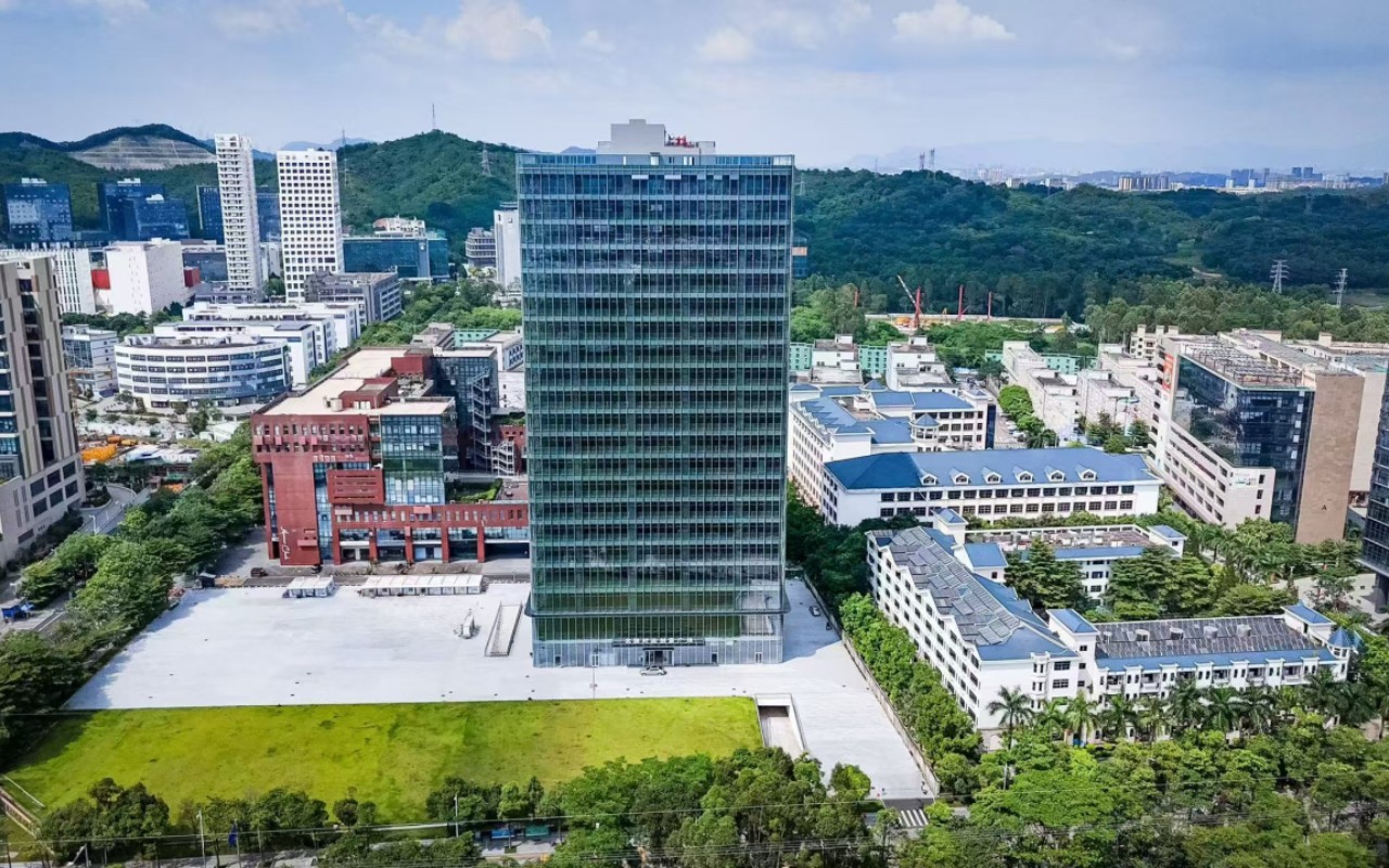 名牌时尚广场 - 深圳龙华区写字楼出租 · 实景图 1