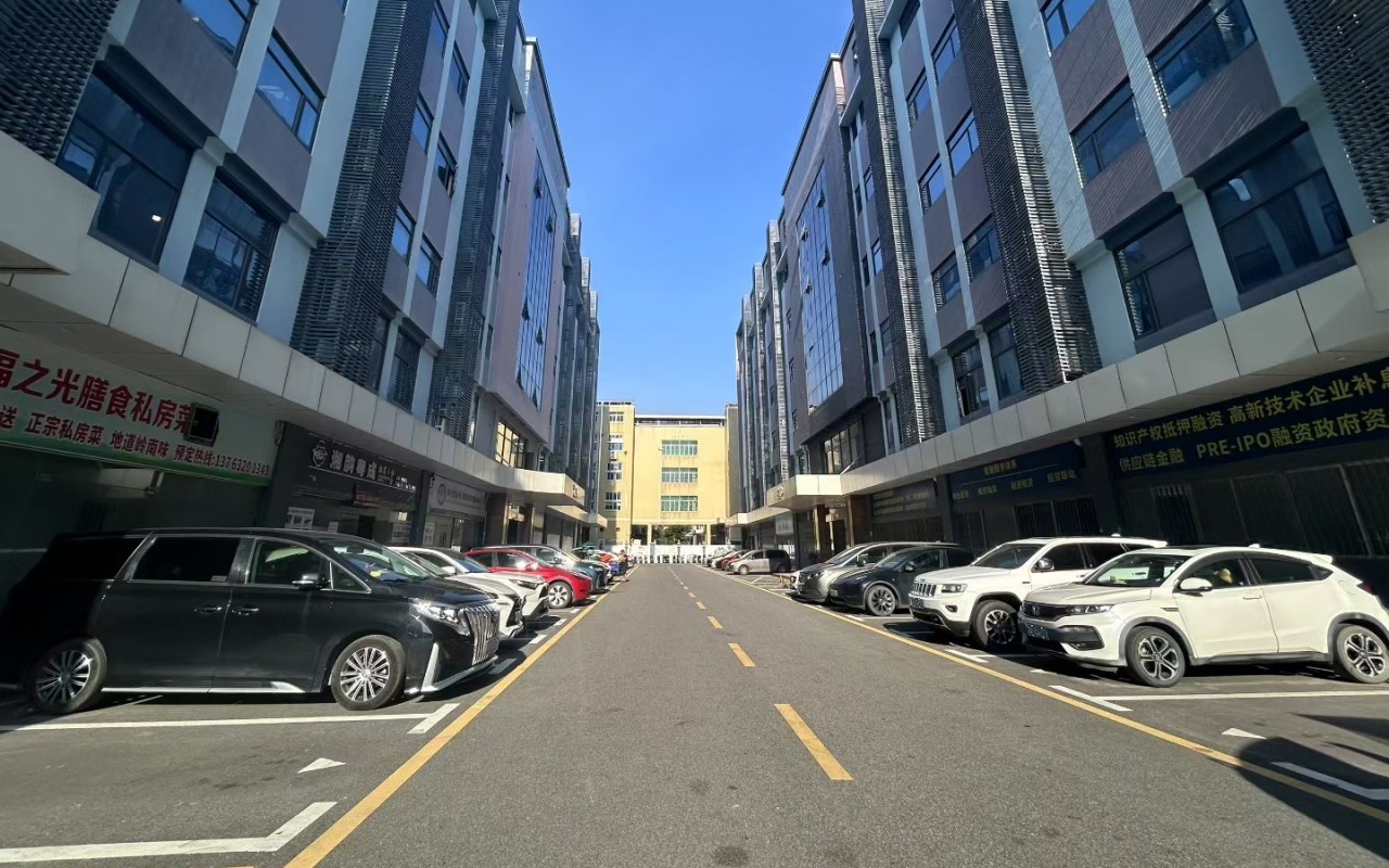博士后在线高新培育产业园 - 深圳宝安区写字楼出租 · 资料图 4 博士后在线高新培育产业园 楼盘图片