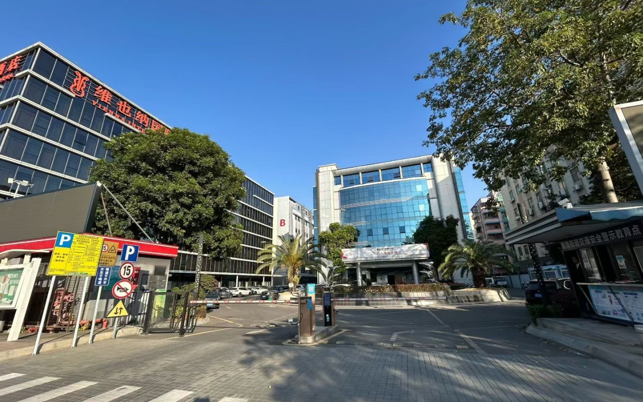 博士后在线高新培育产业园 - 深圳宝安区写字楼出租 · 资料图 2 博士后在线高新培育产业园 楼盘图片