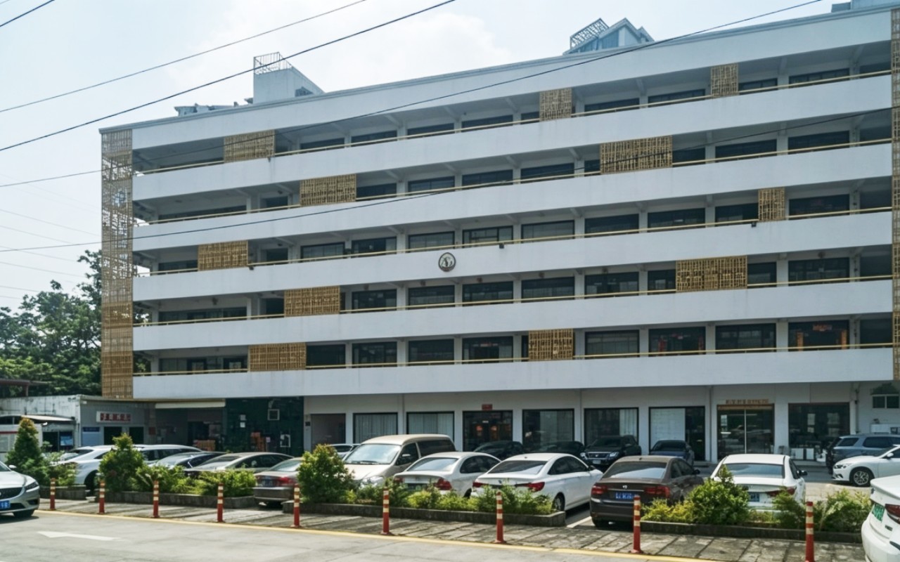 源创园伍号商务大厦 - 深圳龙华区写字楼出租 · 实景图 1
