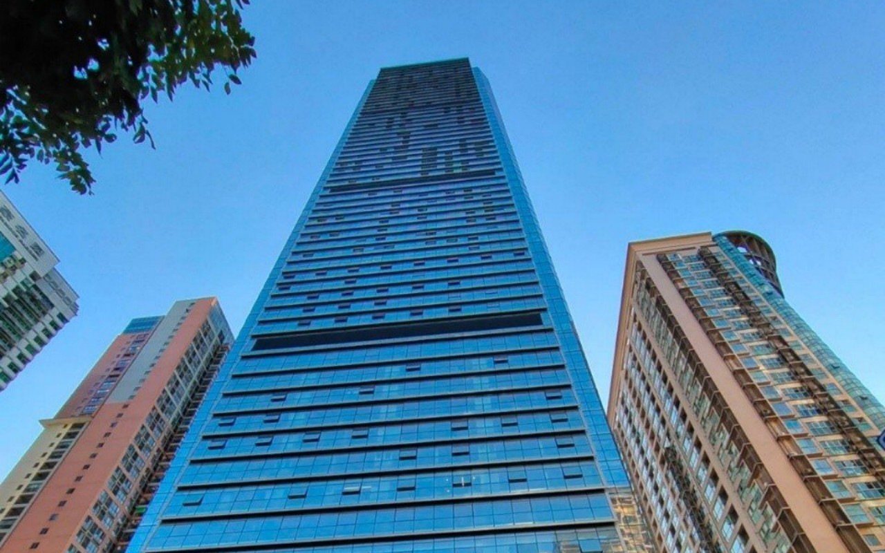 华讯中心 - 深圳罗湖区写字楼出租 · 实景图 1