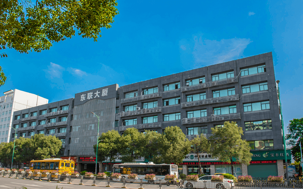 东联大厦 - 深圳宝安区写字楼出租 · 实景图 1
