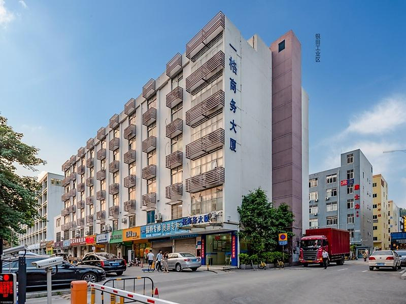 银田工业区 - 深圳宝安区写字楼出租 · 实景图 1