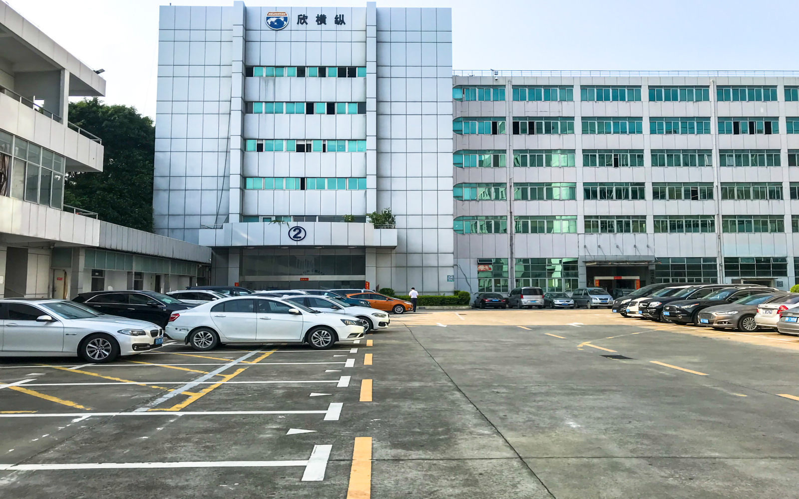 意中利科技园2号大厦 - 深圳南山区写字楼出租 · 资料图 4 意中利科技园2号大厦 楼盘图片