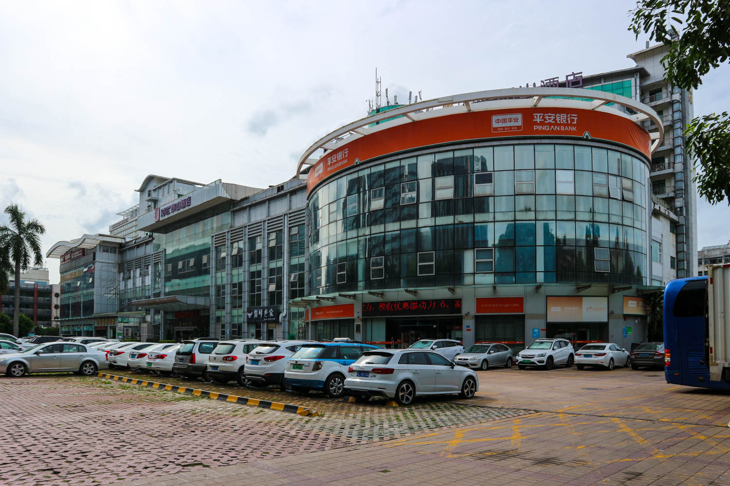 朗山酒店 - 深圳南山区写字楼出租 · 实景图 1