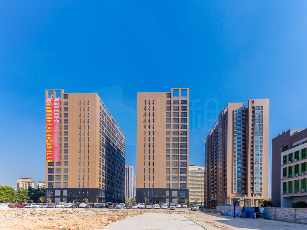 多彩科技城 - 深圳龙华区写字楼出租 · 实景图 1