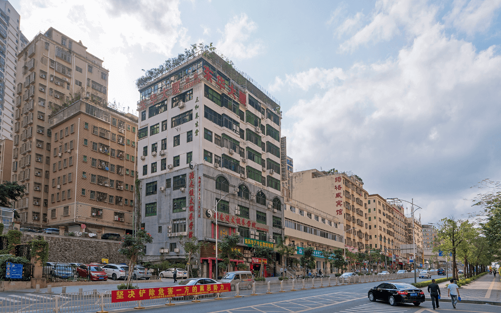 东华大厦 - 深圳福田区写字楼出租 · 实景图 1