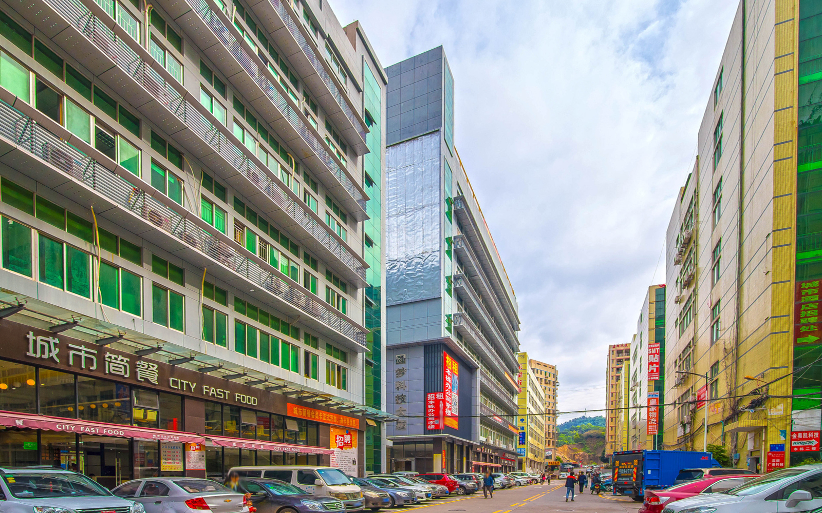 圆梦科技大厦 - 深圳龙华区写字楼出租 · 实景图 1
