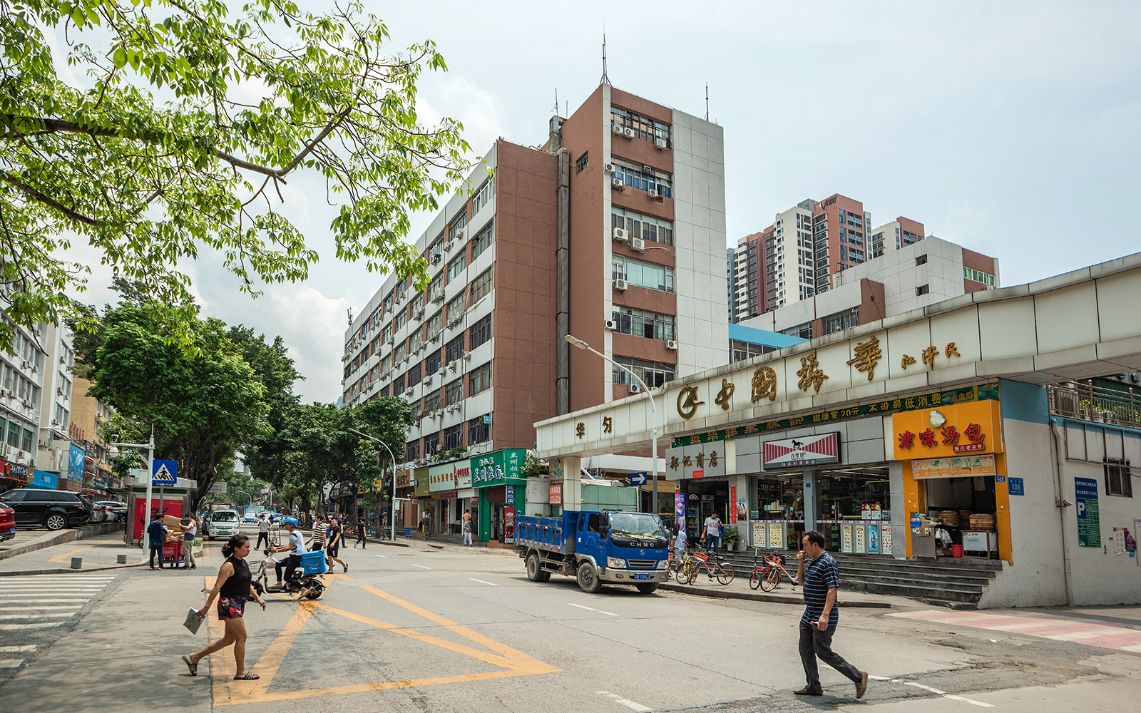 华匀大厦 - 深圳福田区写字楼出租 · 实景图 1