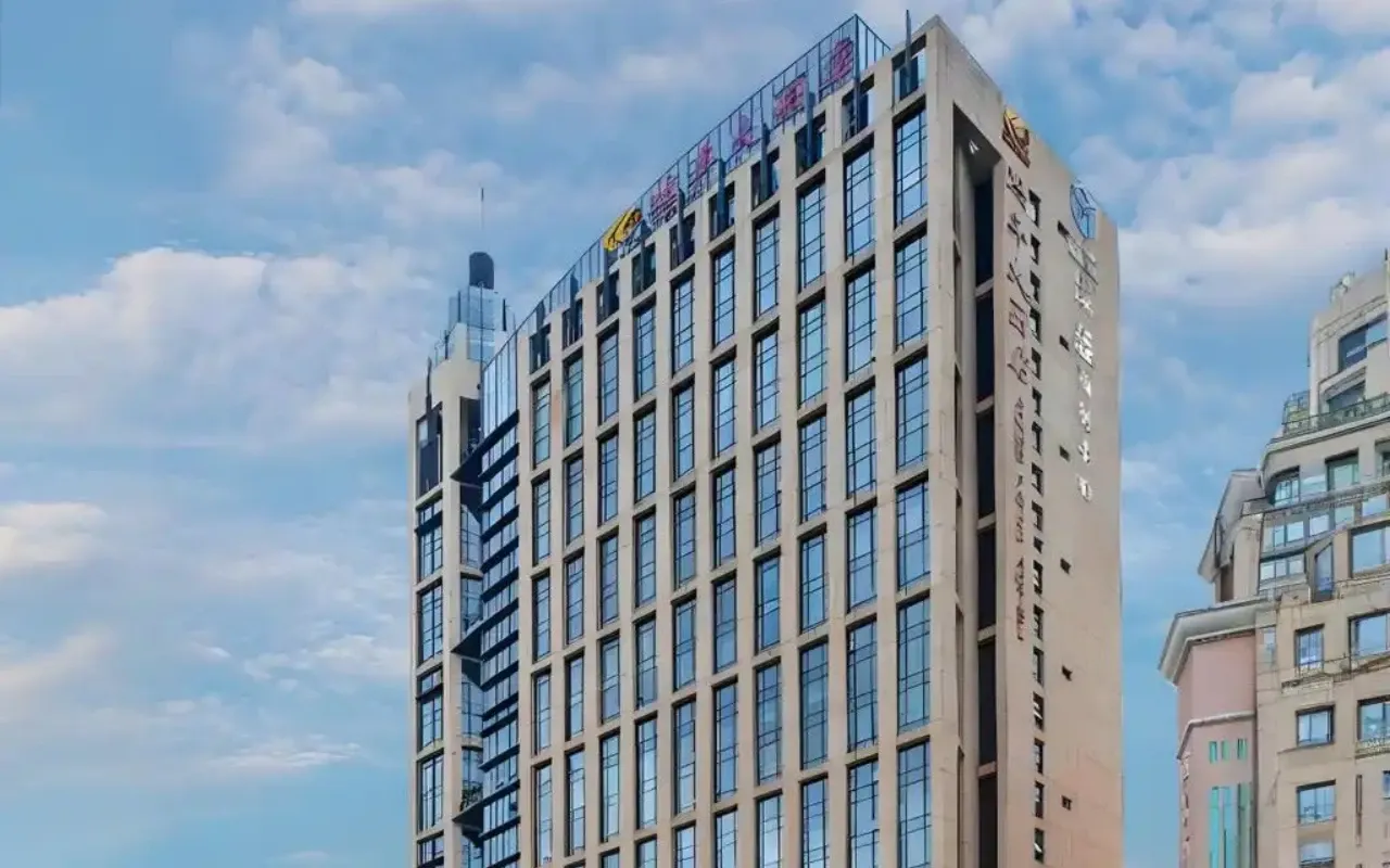 濠盛商务中心 - 深圳南山区写字楼出租 · 资料图 4 濠盛商务中心 楼盘图片