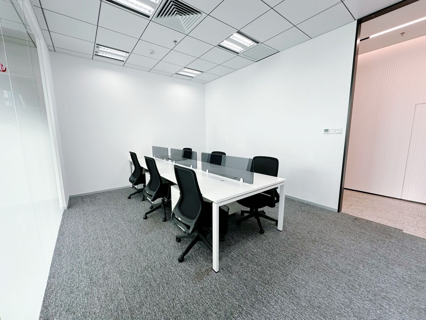 中国储能大厦60平米精装办公室出租_科技园 - 办公空间资料图 2 中国储能大厦 办公室开间