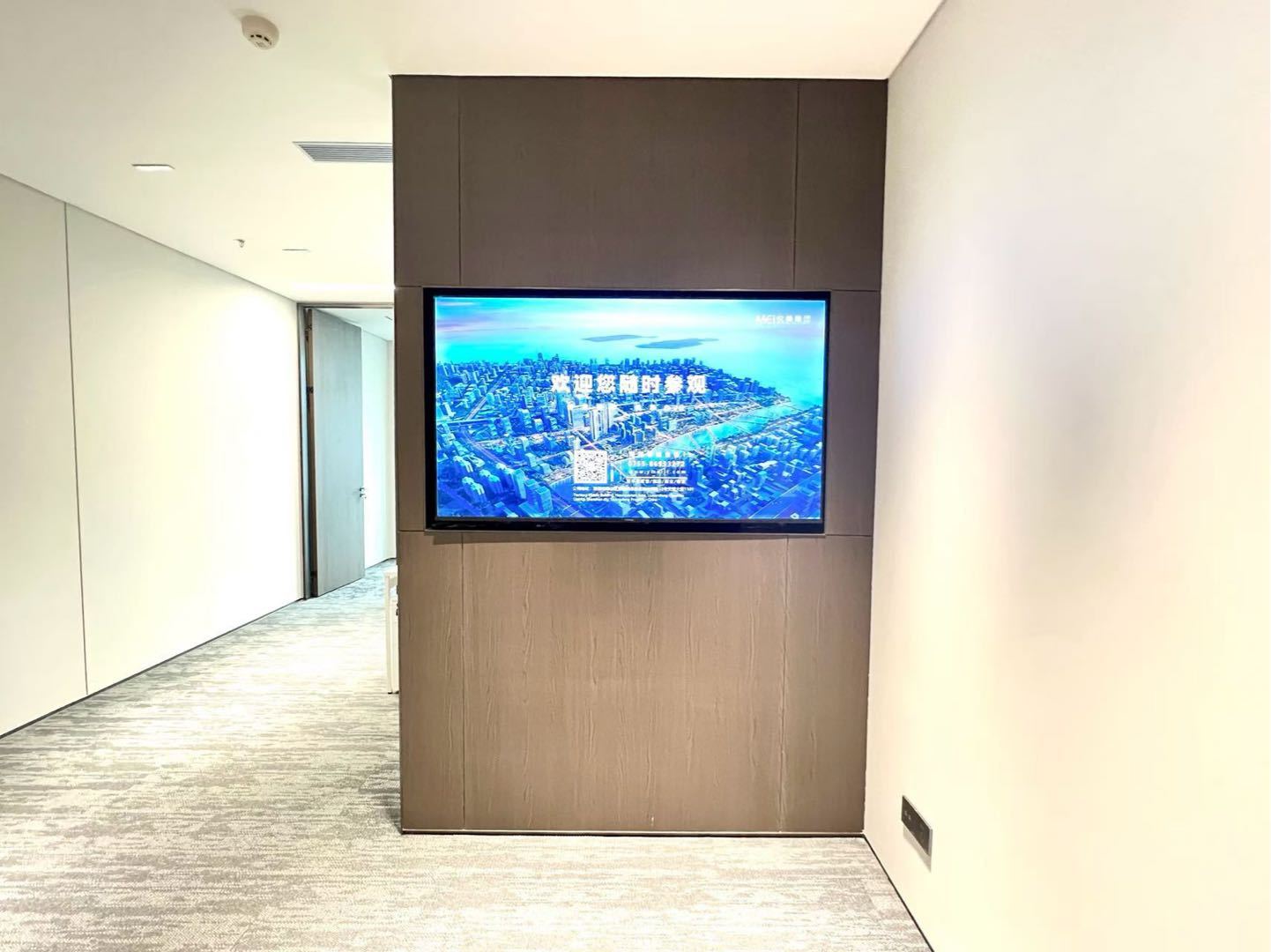 康泰创新广场97.24平米精装办公室出租_科技园 - 办公空间资料图 2 康泰创新广场 前台