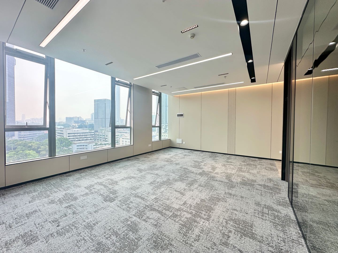 远望谷大厦356平米精装办公室出租_科技园 - 办公空间资料图 2 远望谷大厦 办公室开间