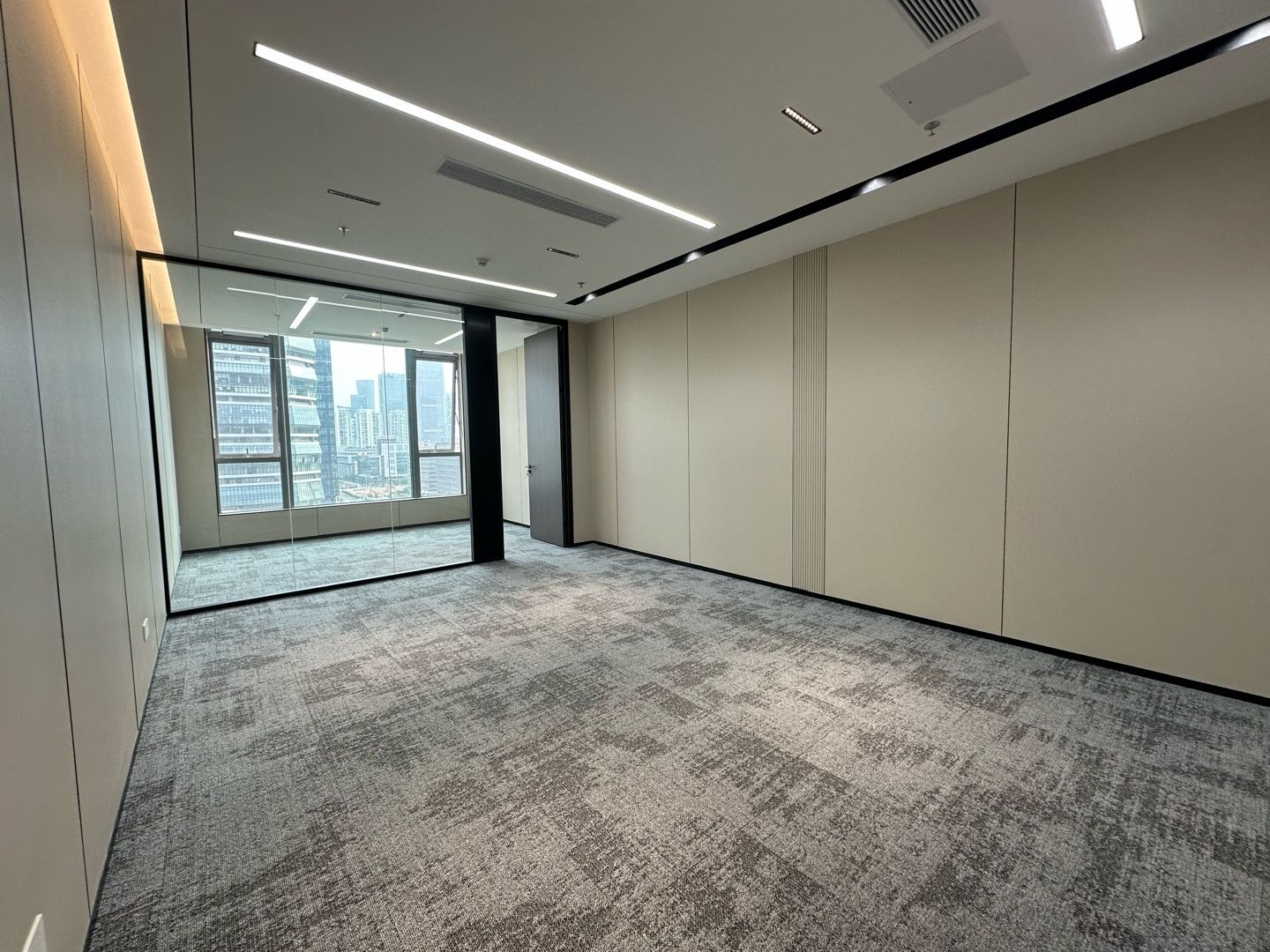 远望谷大厦152平米精装办公室出租_科技园 - 办公空间资料图 2 远望谷大厦 办公室开间