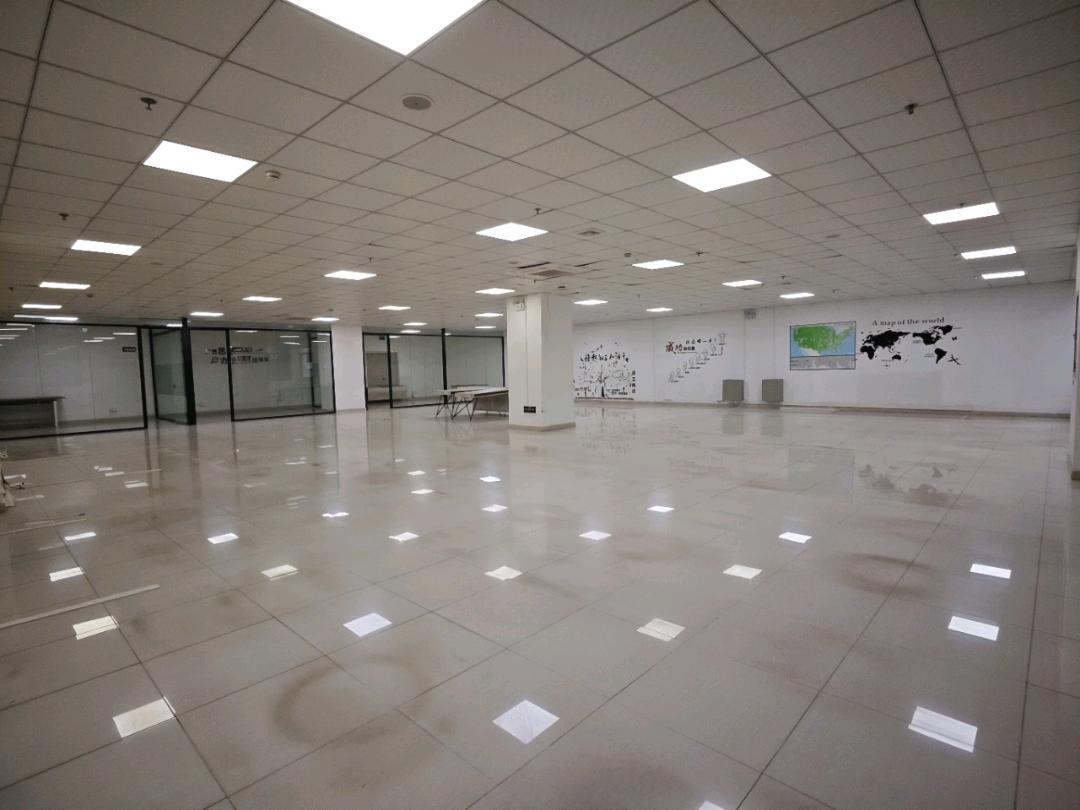 坂田集团商务中心1079平米精装办公室出租_坂田 - 办公空间资料图 3 坂田集团商务中心 办公室开间