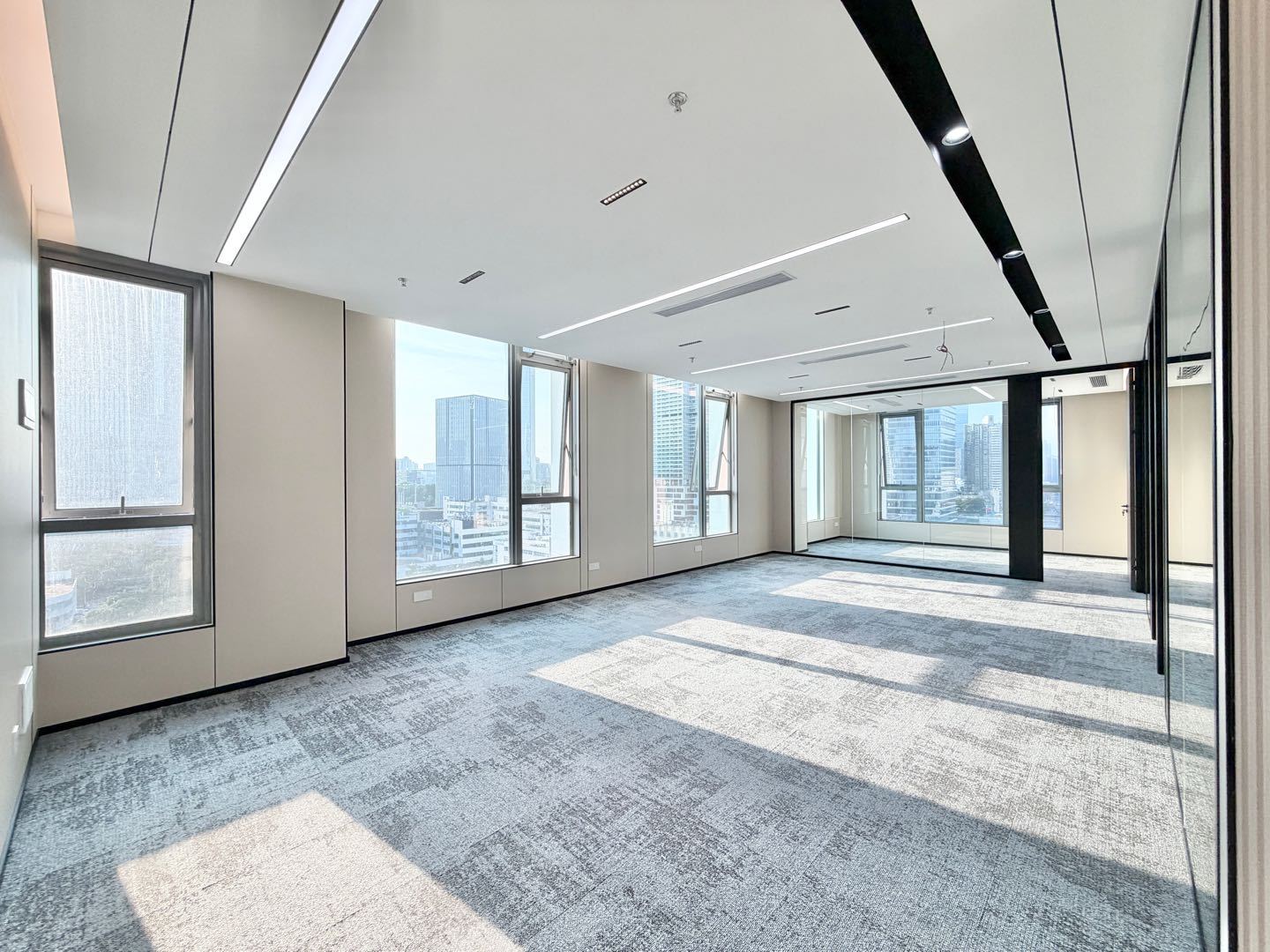 远望谷大厦284平米精装办公室出租_科技园 - 办公空间资料图 3 远望谷大厦 办公室开间