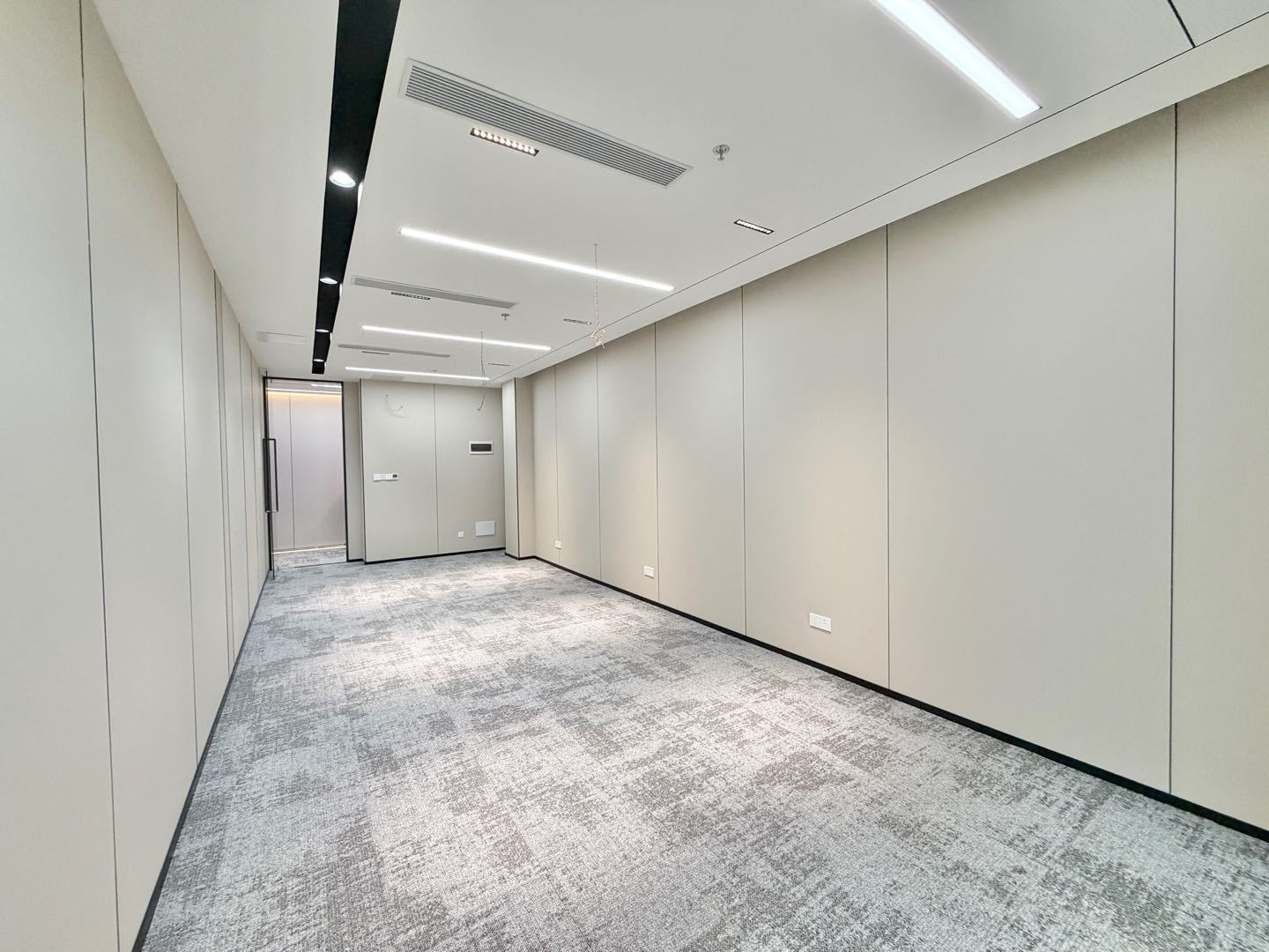 远望谷大厦119平米精装办公室出租_科技园 - 办公空间资料图 5 远望谷大厦 办公室开间
